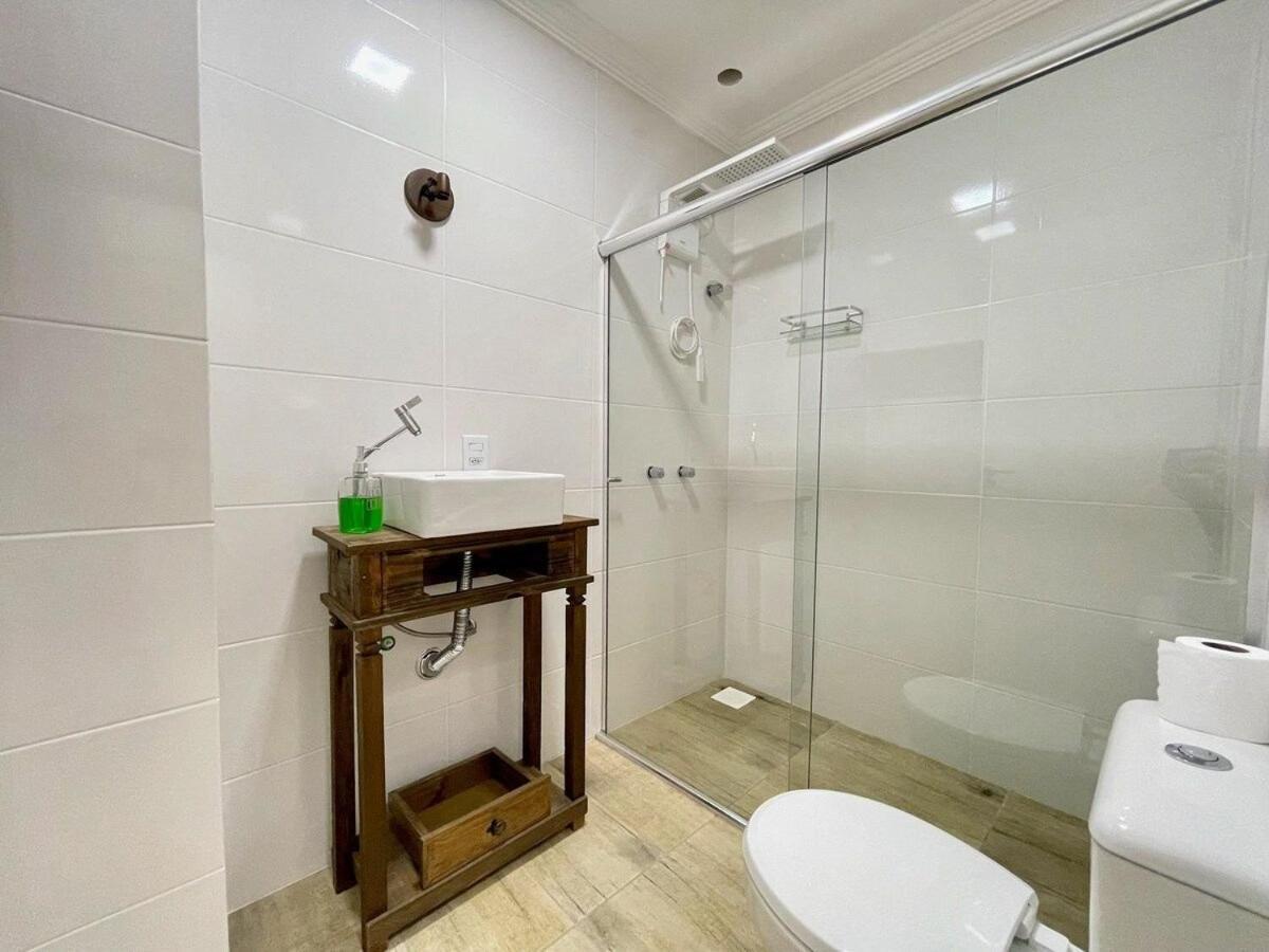 Casa Triplex 3 Dorm A 6Qd Rua Coberta 卡内拉 外观 照片
